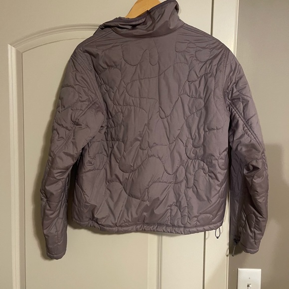 Lululemon quilted pullover - Picture 7 of 8